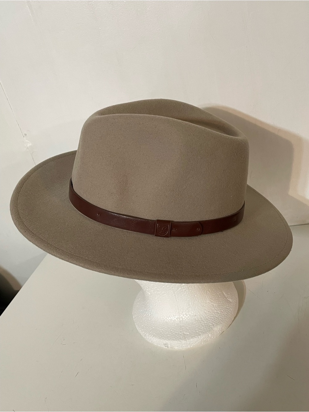 Brixton Wool Felt Hat in Tan